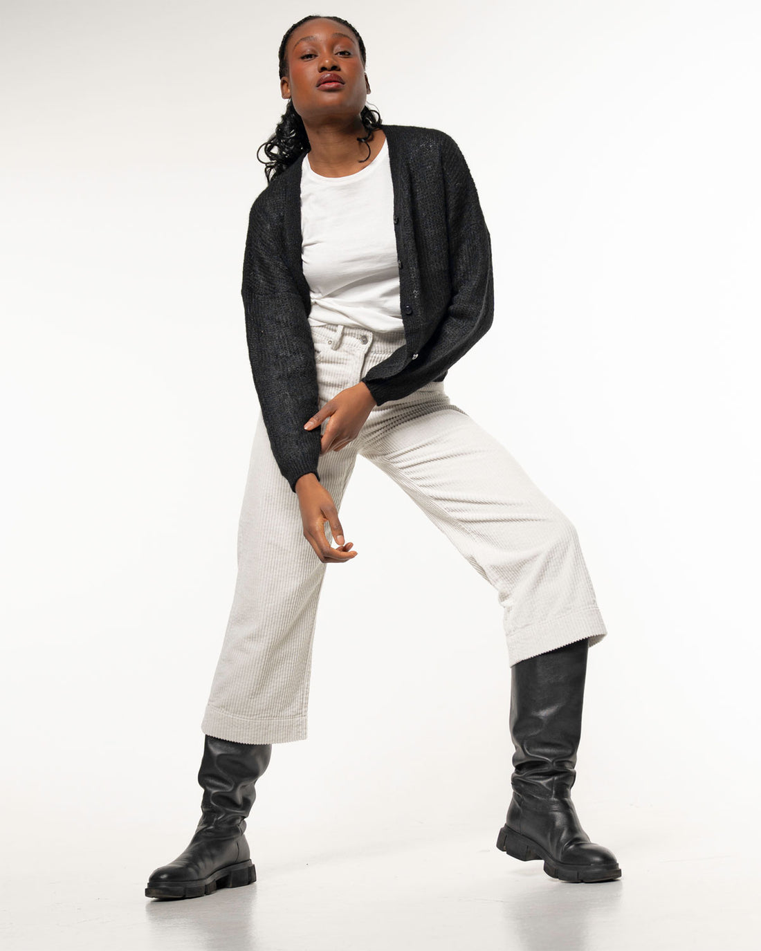 Alma & Lovis - leichte Strickjacke Alpaka schwarz