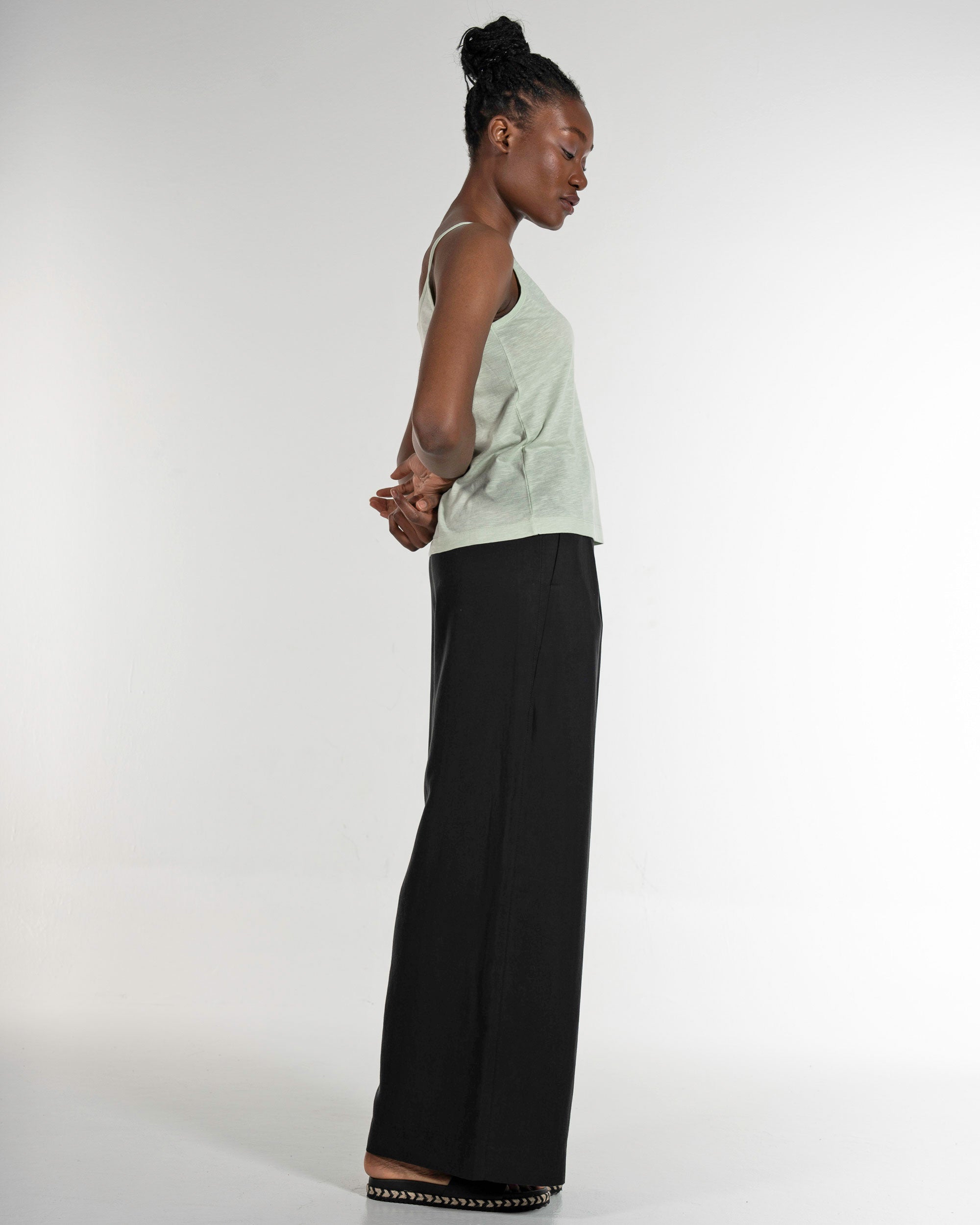 Alma & Lovis - weite Hose Marlene aus Tencel und Leinen schwarz