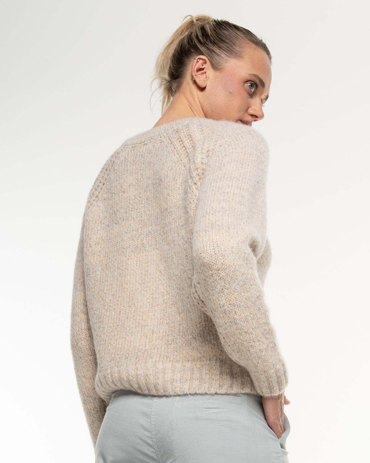 Alma & Lovis - Damen Strickpullover mit Wolle Beige