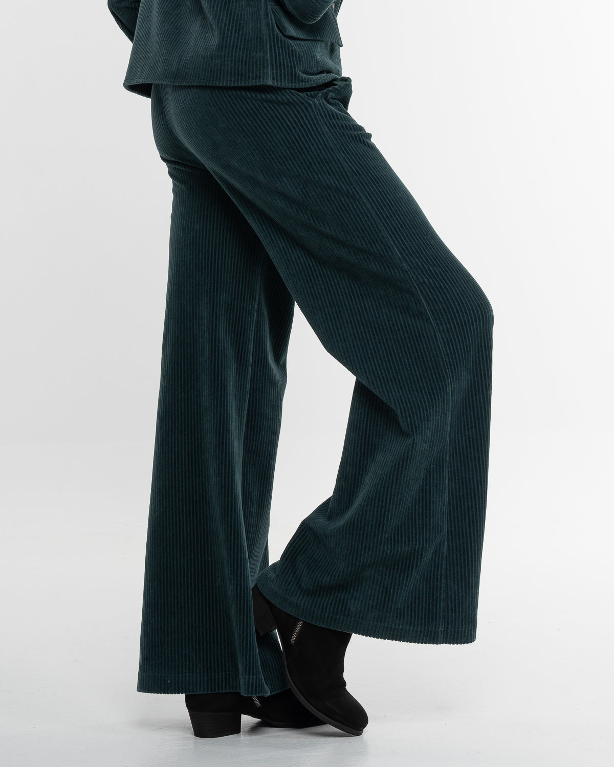 Alma & Lovis - Cordhose für Damen/Frauen in grün - Baumwolle (Bio)