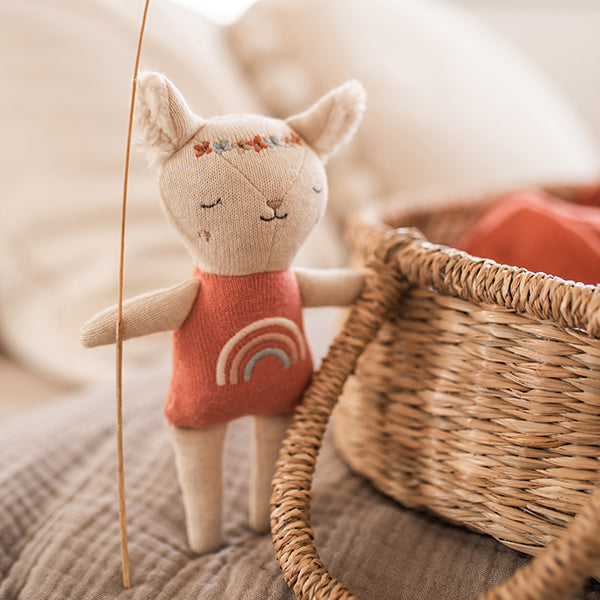 Ava & Yves - Babyrassel Baumwolle (bio) Lamm