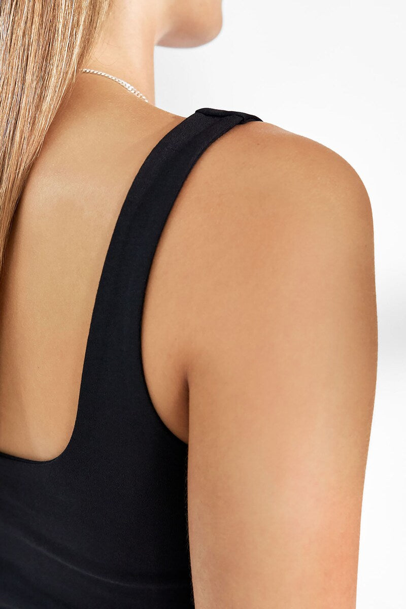 Bread&Boxers-tanktop-scoop-schwarz