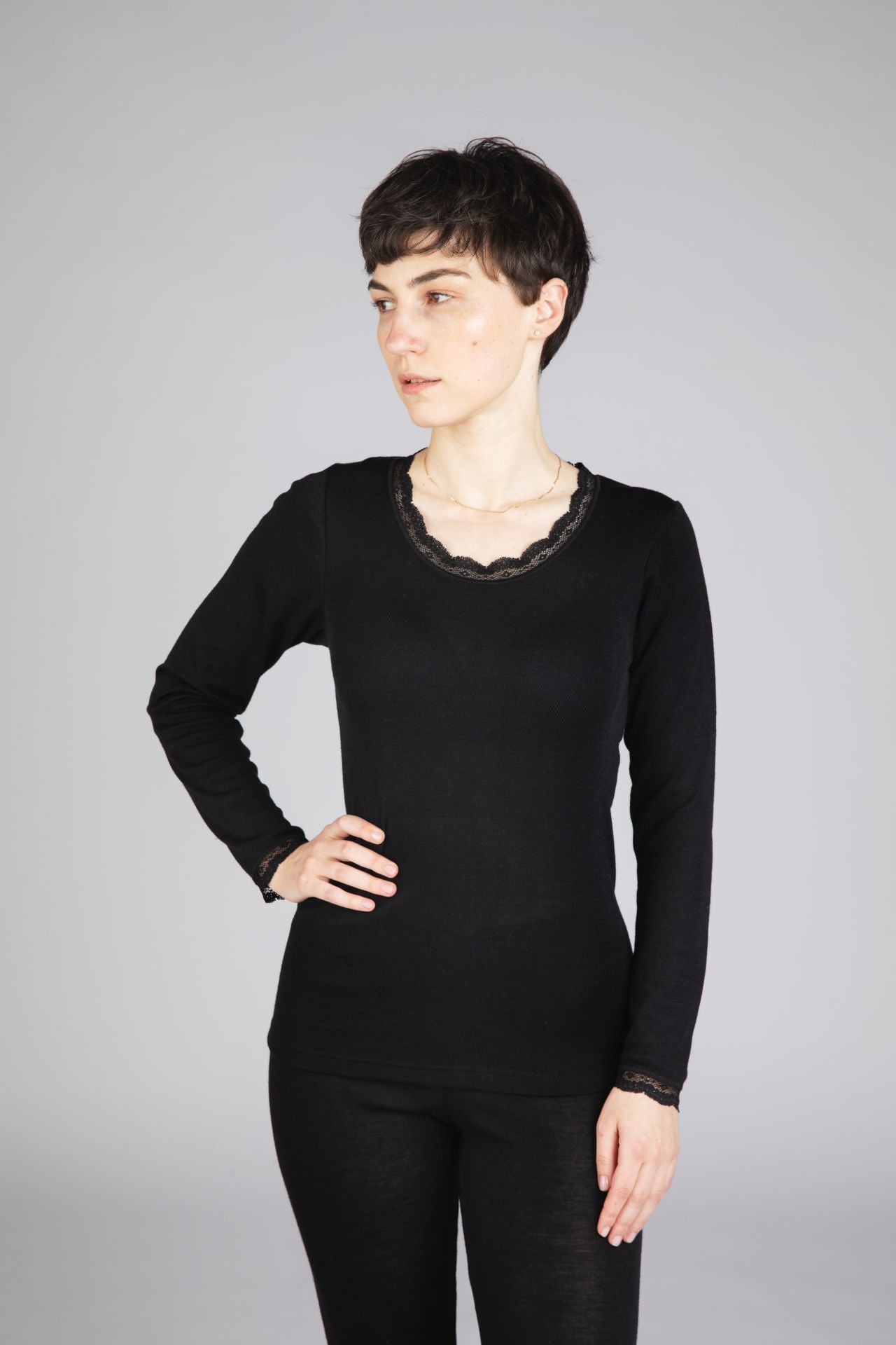 Engel - Damen Langarmshirt Wolle/Seide mit Spitze schwarz