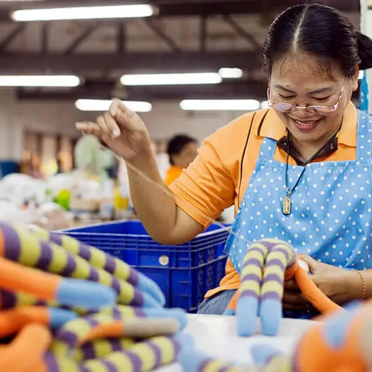 Kuscheltiere Baby handgemacht – Fair & nachhaltig | HickUps