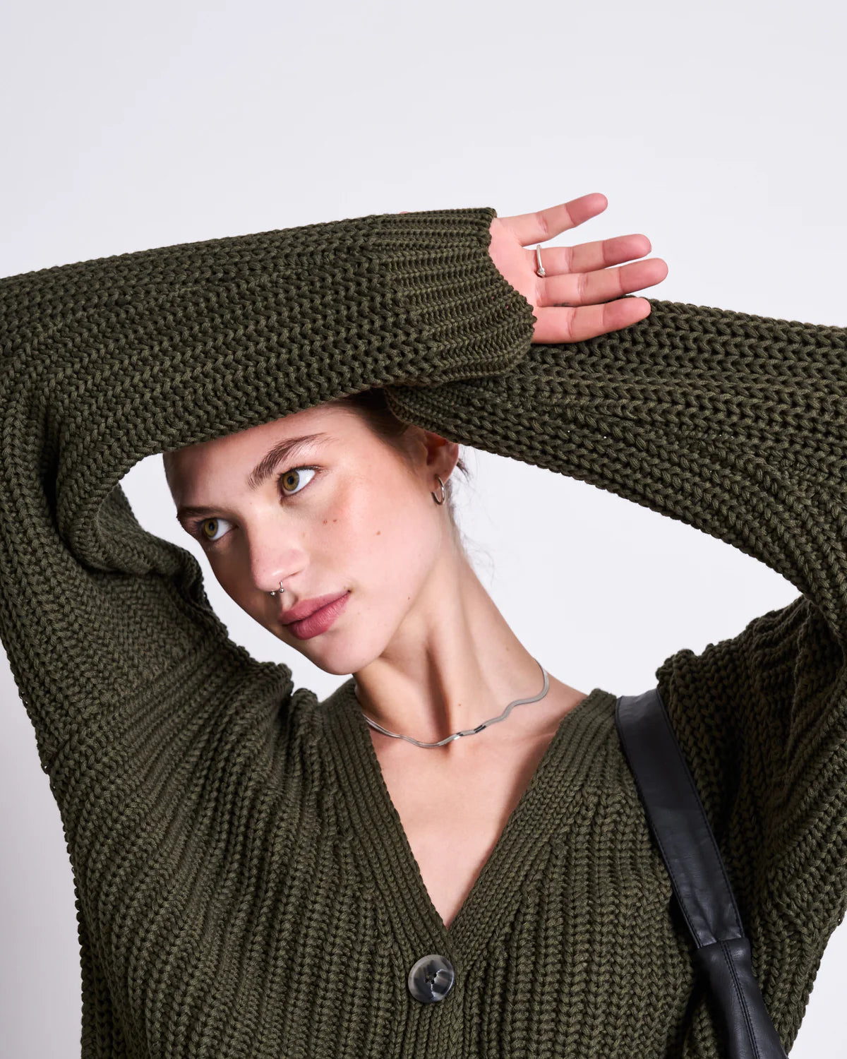 Jan ´n June - Strickjacke Lena olive Baumwolle (Bio)