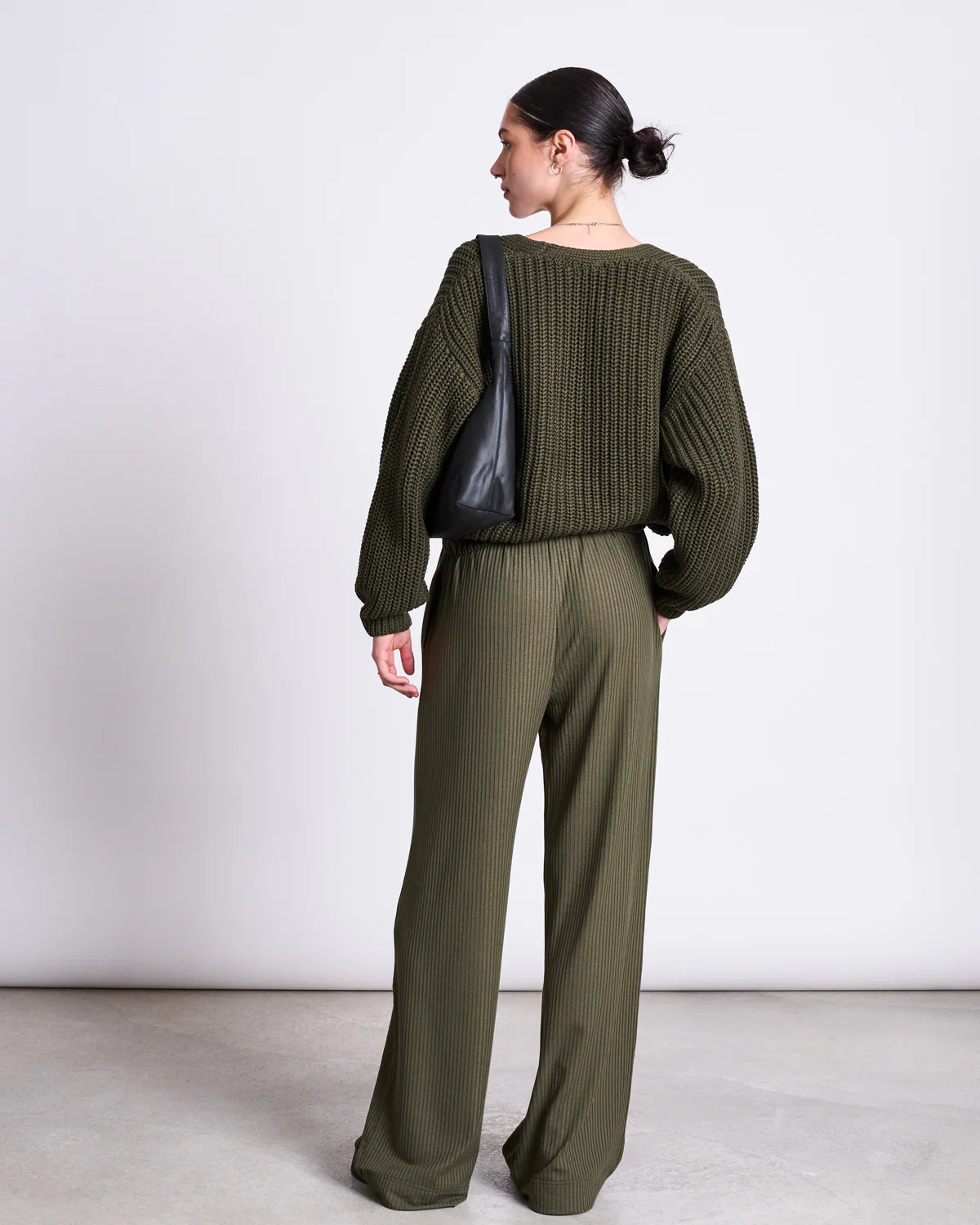 Jan ´n June - Strickjacke Lena olive Baumwolle (Bio)