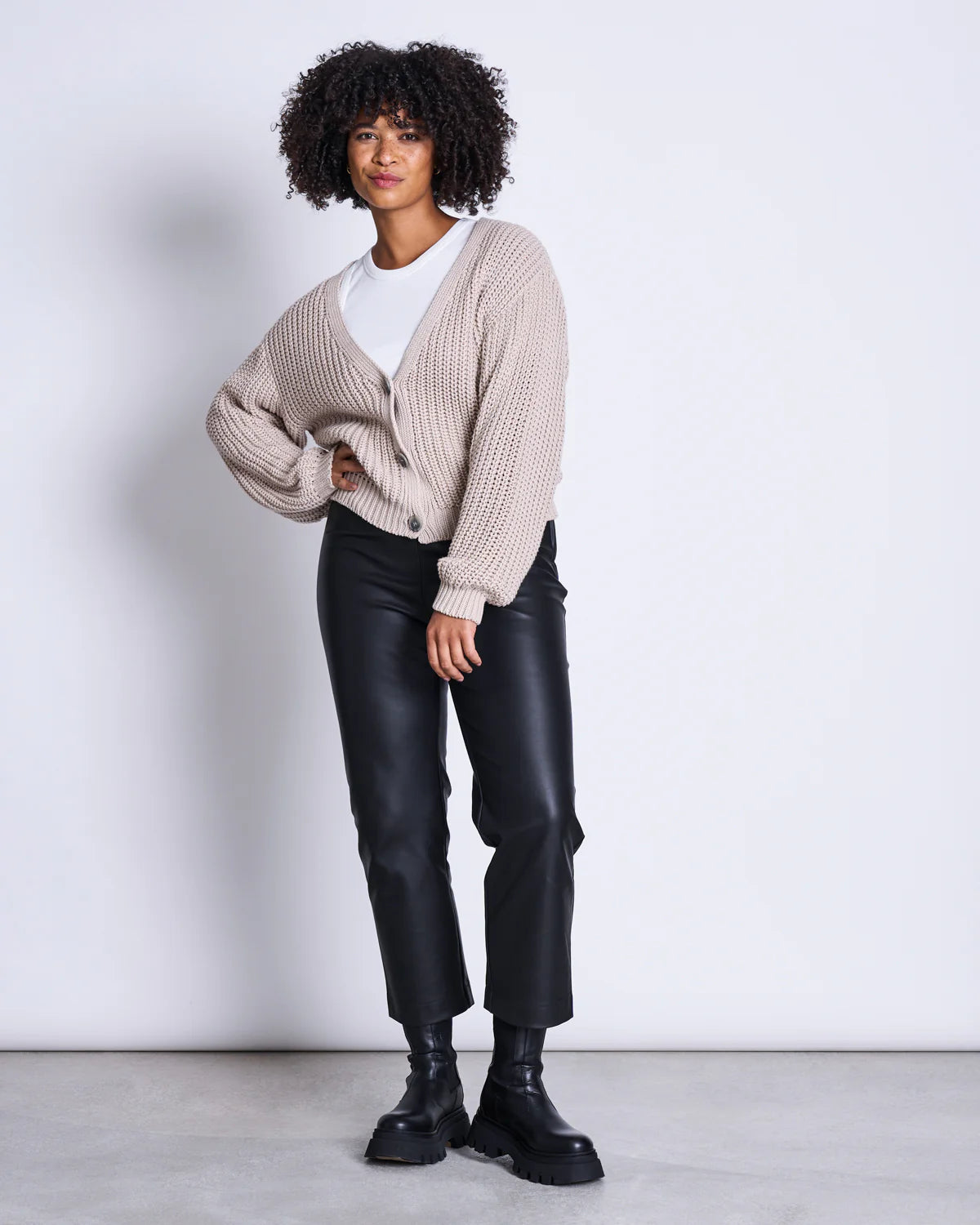 Jan ´n June - Strickjacke Lena beige Baumwolle (Bio)
