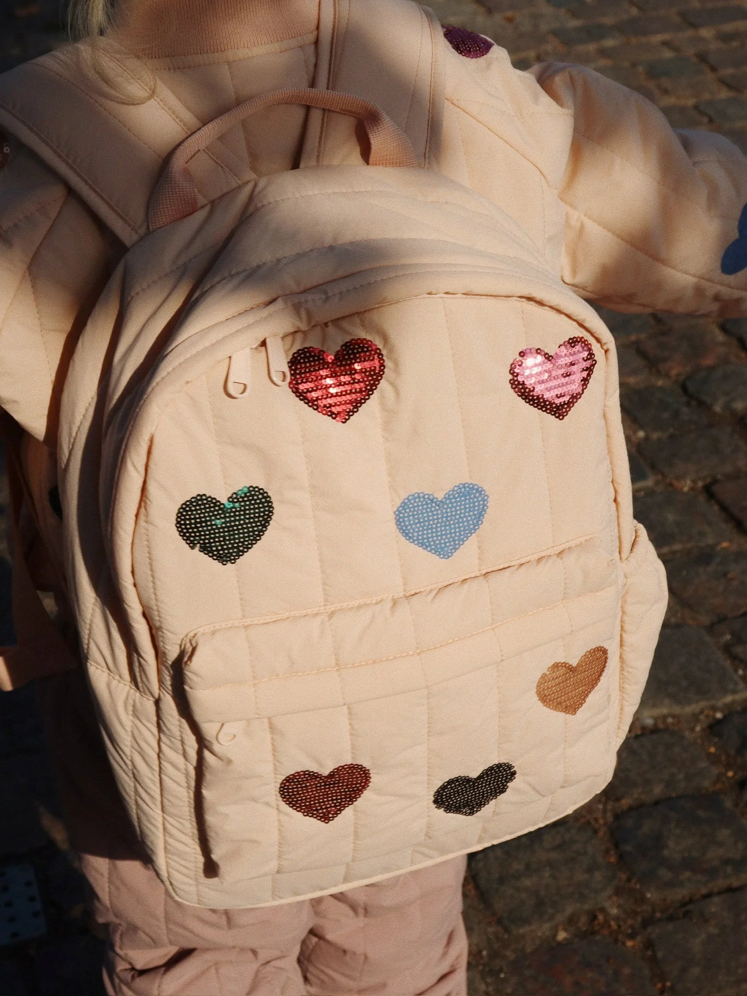 Konges Slojd - Rucksack für Kinder/Mädchen mit Herzen in rosa