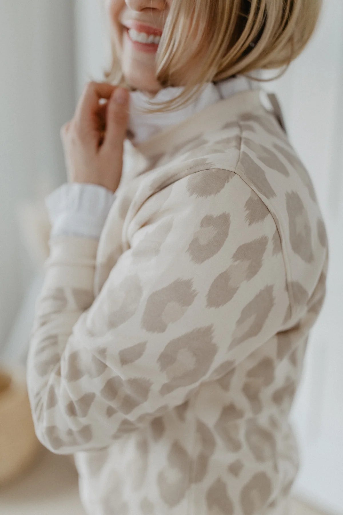 Leevje - Damen Mini Me Sweatshirt leoprint