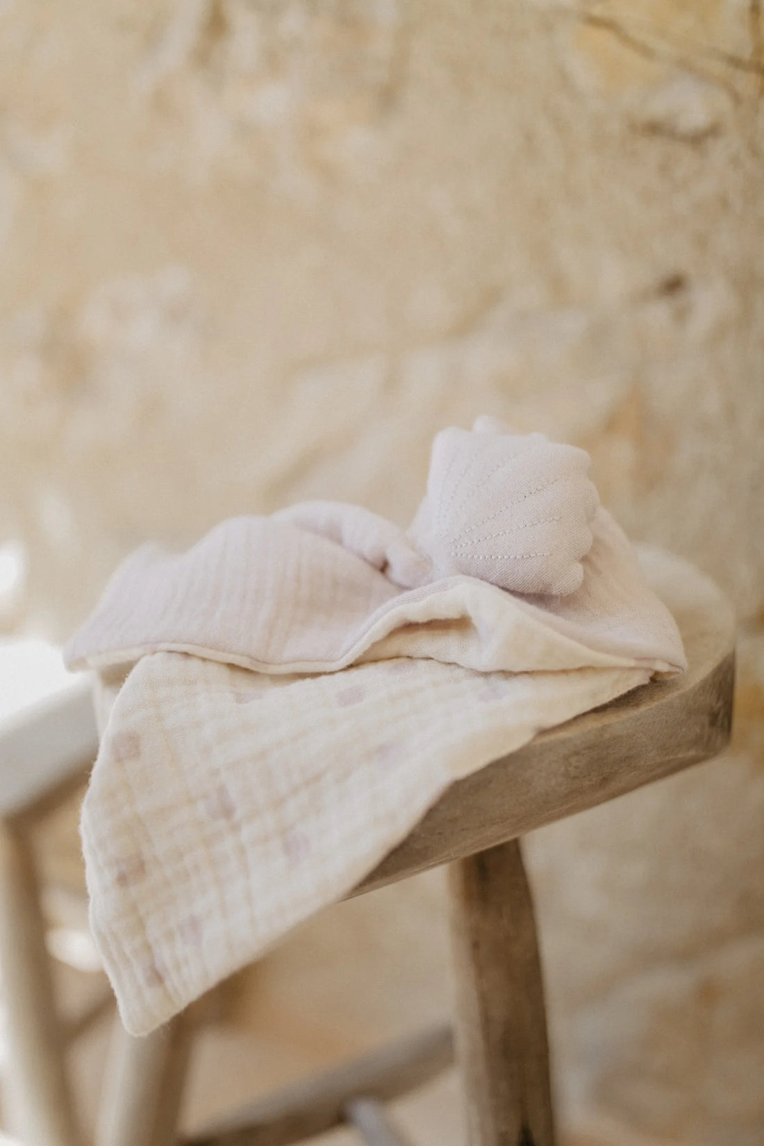 Leevje-Kuscheltuch-lila