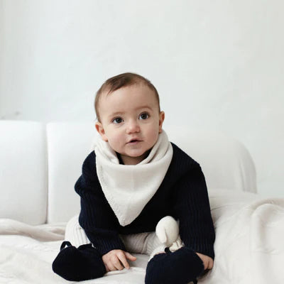 Lille Toni - Dreickeckstuch "Elise" beige aus Merinowolle für Babys und Kinder