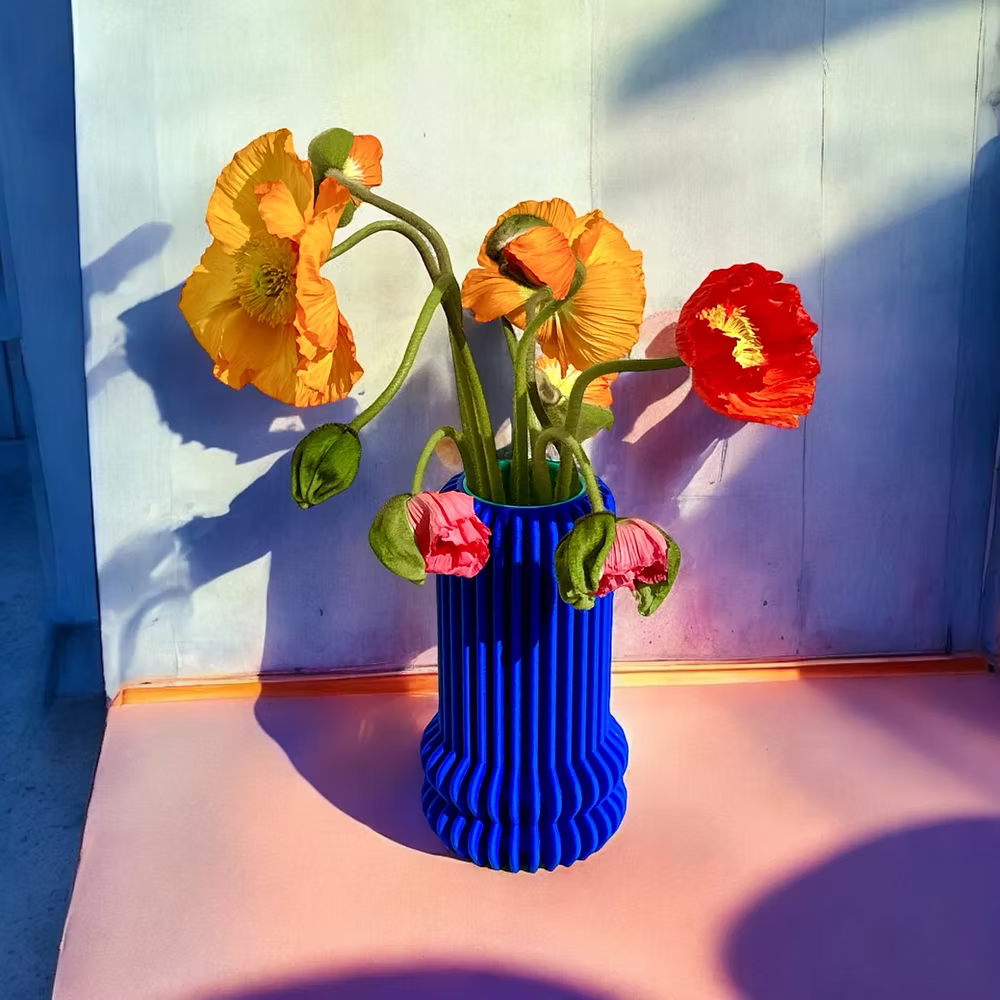 Pink Stories - Vase Whimsy blau