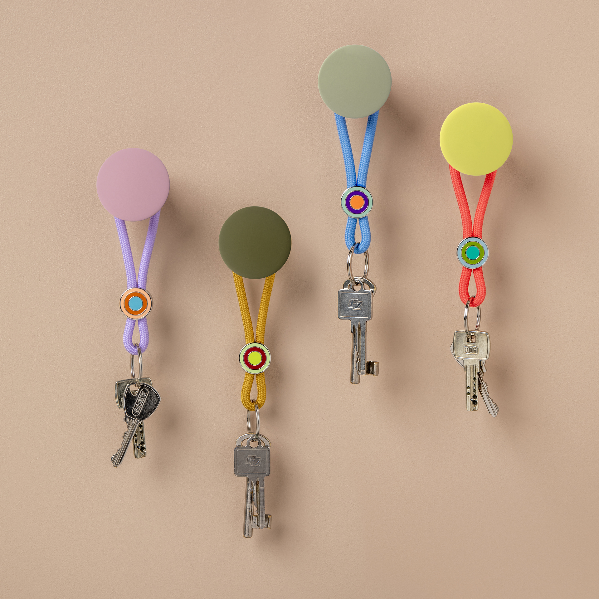 Remember - Schlüsselanhänger Ringo rot