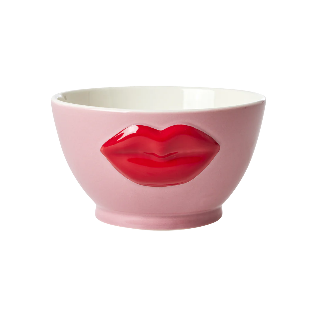 Rice - Schüssel mit roten Lippen