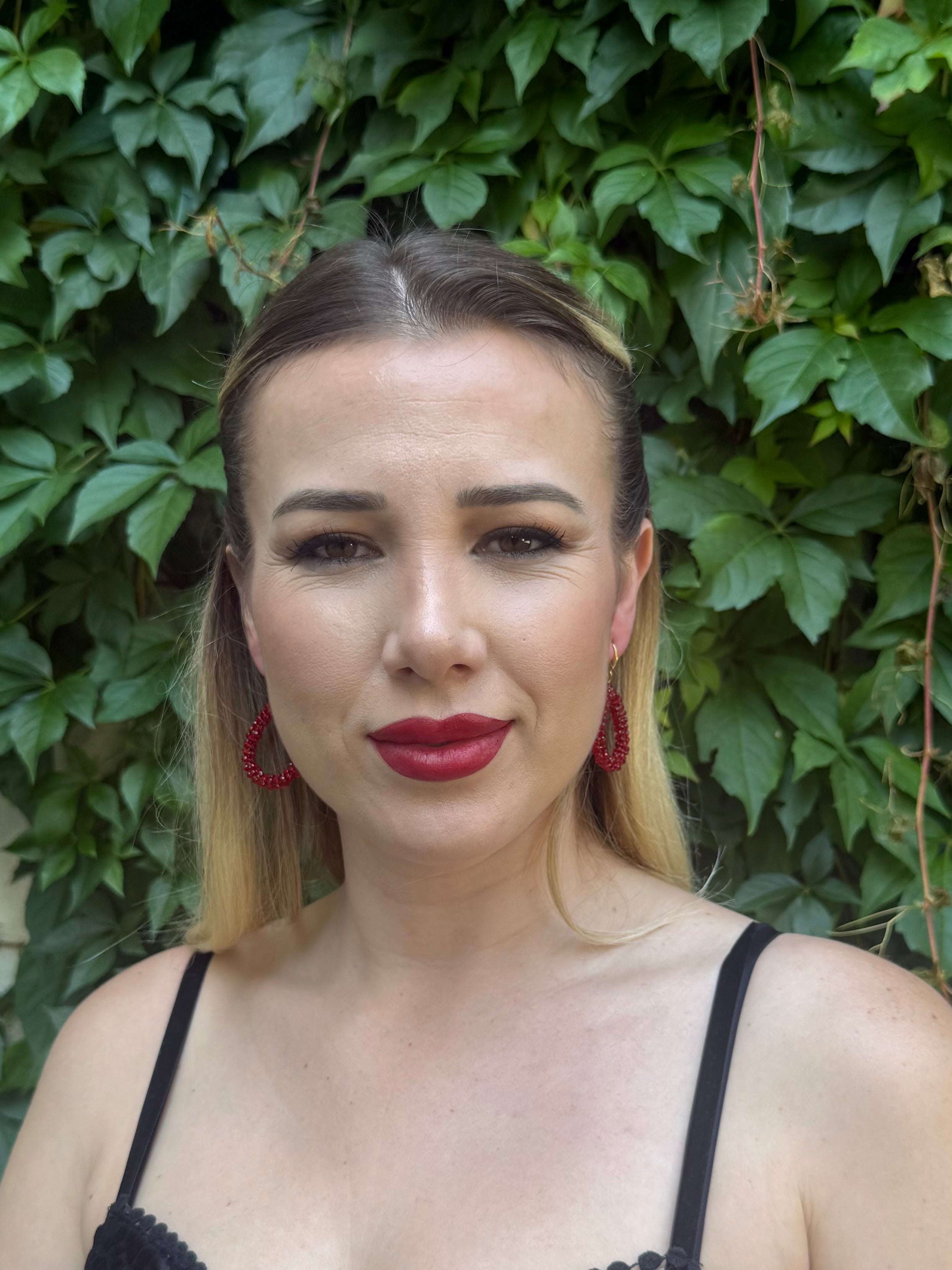 Sisterschmuck-rot-oval