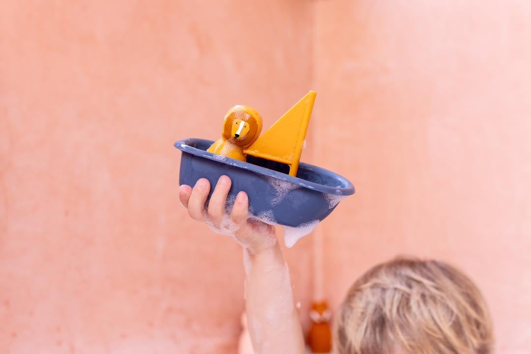 Trixie - Badespielzeug Segelboot - Mr. Lion