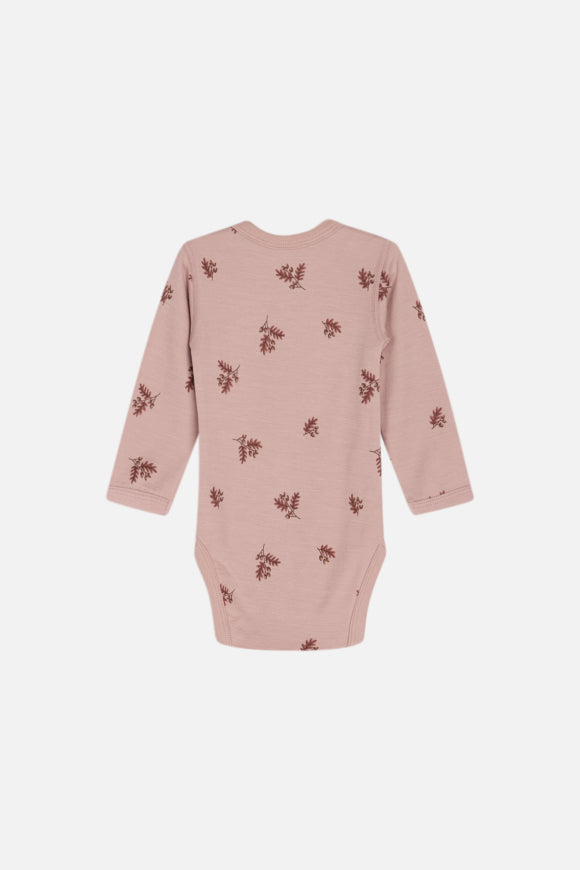 Hust & Claire - Baby Body Baloo Blätter rosa - AURYN Shop