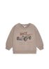 Unser beliebtes Lou Sweatshirt ist ein kuschelig weicher Alltagsfavorit. Hergestellt aus Bio-Baumwolle und einem Hauch von Stretch.