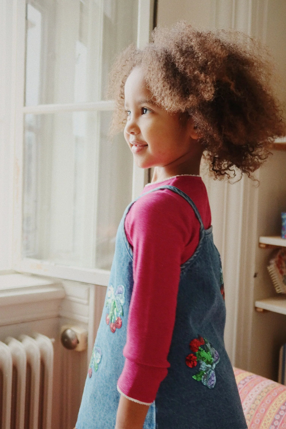 Konges Slojd - Kinder Jeanskleid Kirsch-Schleifen für Mädchen