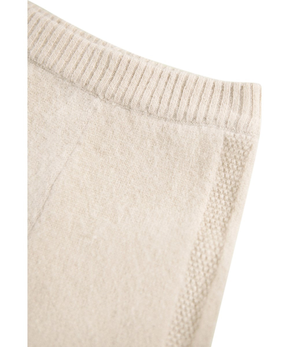 Molo - Hose für Babys in beige (detail)