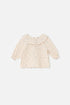 Entzückende Babybluse aus 100% Baumwolle von My Little Cozmo mit süßem Blümchen-Muster.