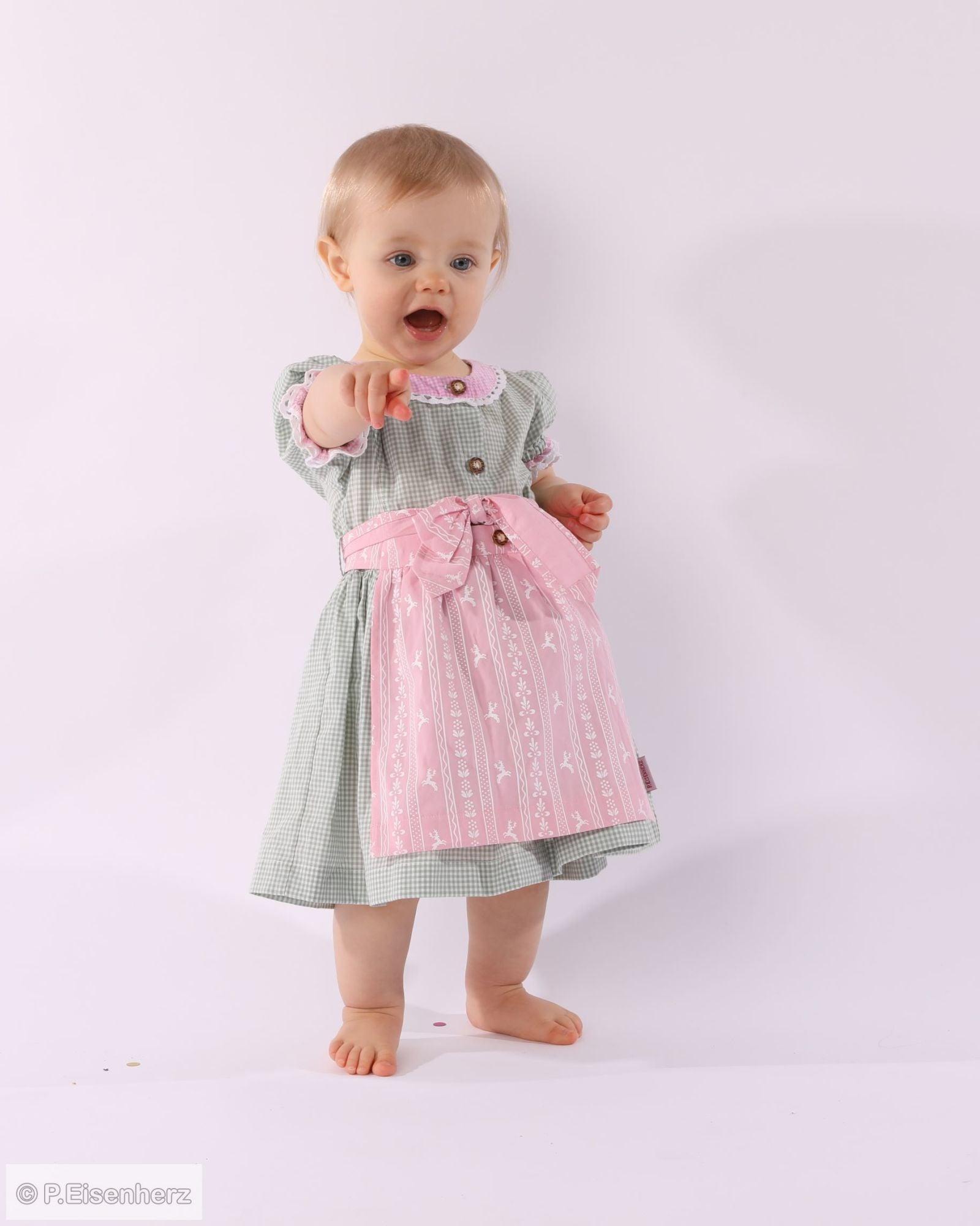 P. Eisenherz - Dirndl mit Schürze grün/ rosa - AURYN Shop