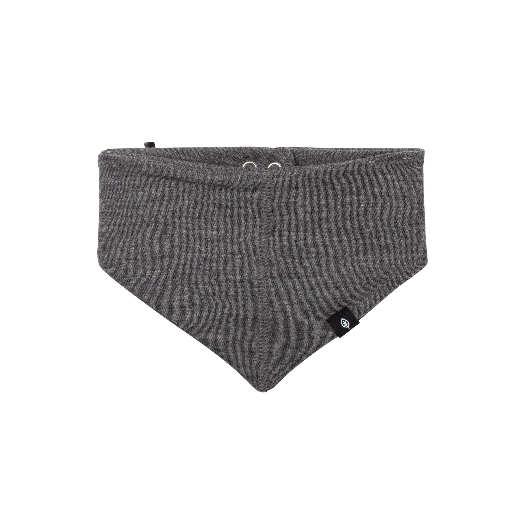 Weicher warmer Feinstrick. Baby Dreieckstuch aus hochwertigem Feinstrick in 100% Bio-Merinowolle Interlock GOTS zertifiziert.
