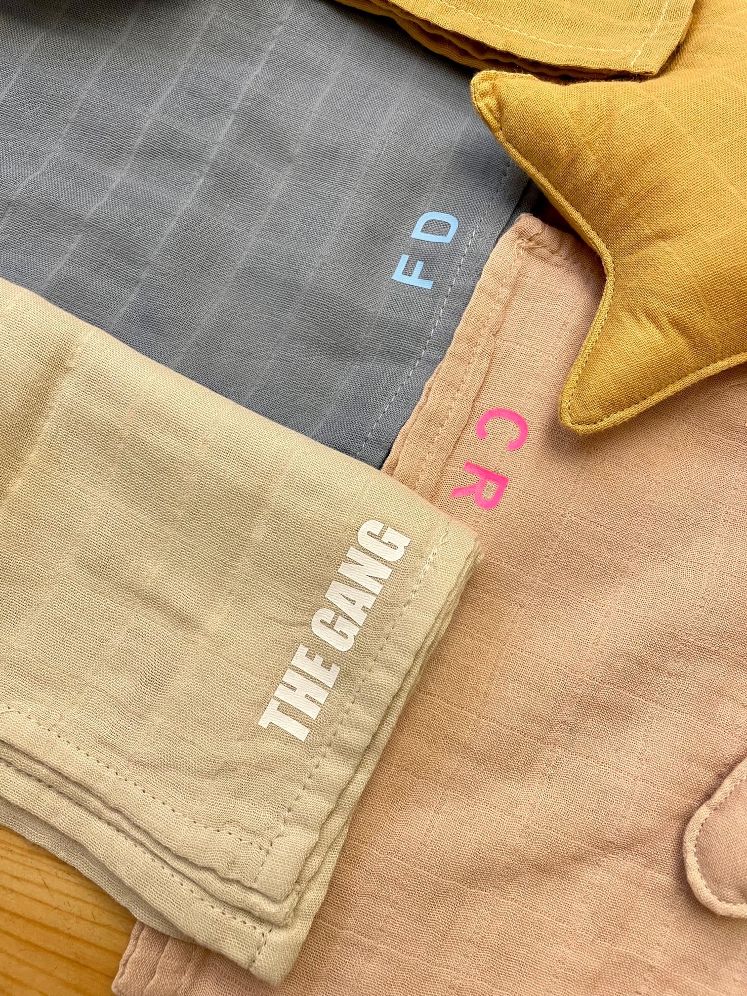 Mushie - Swaddle blush 120cm aus Biobaumwolle, ihr könnt das Swaddle auch personalisieren lassen