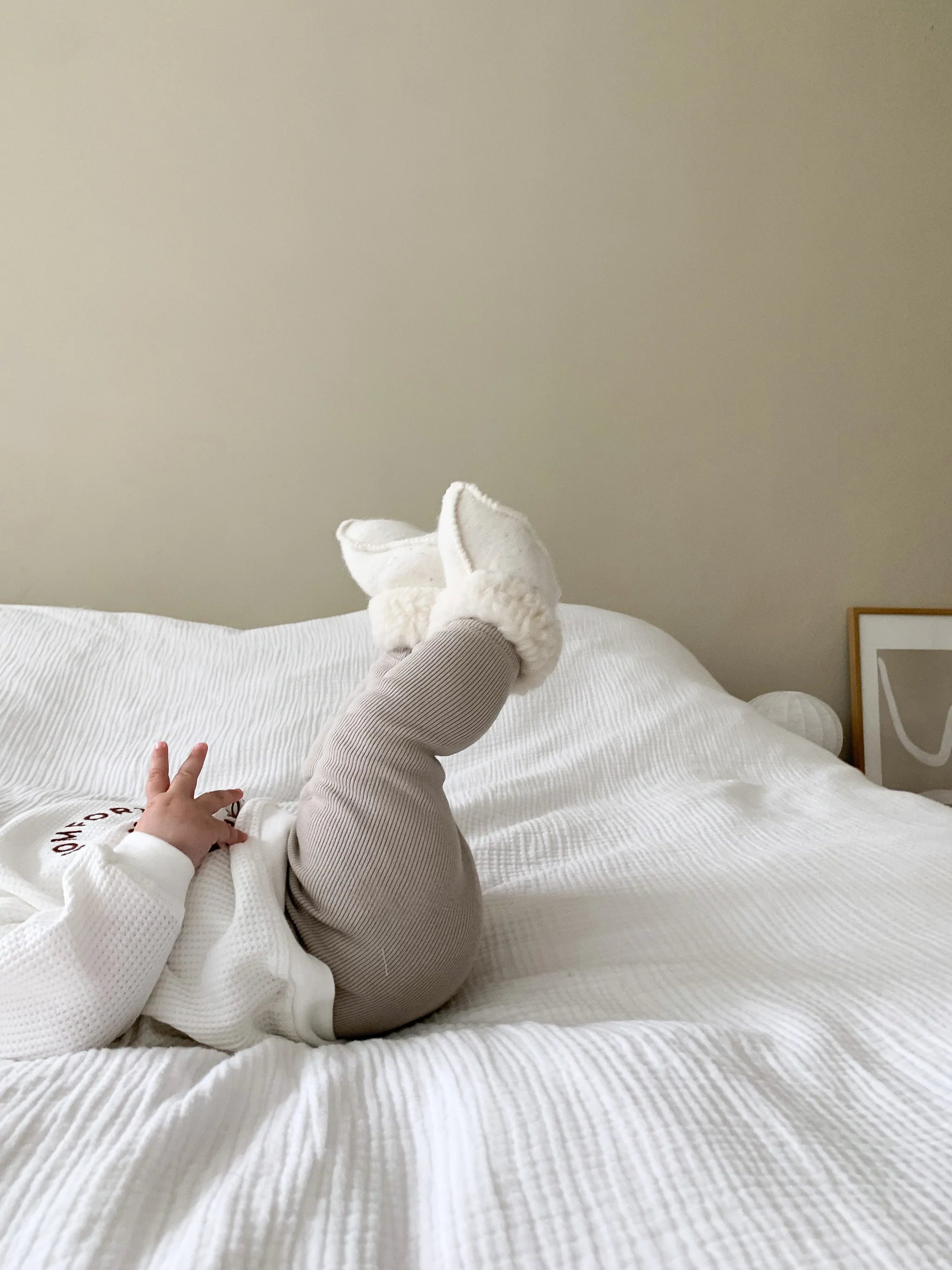 Famvibes - Baby Wollschühchen natur, Geburtsgeschenk