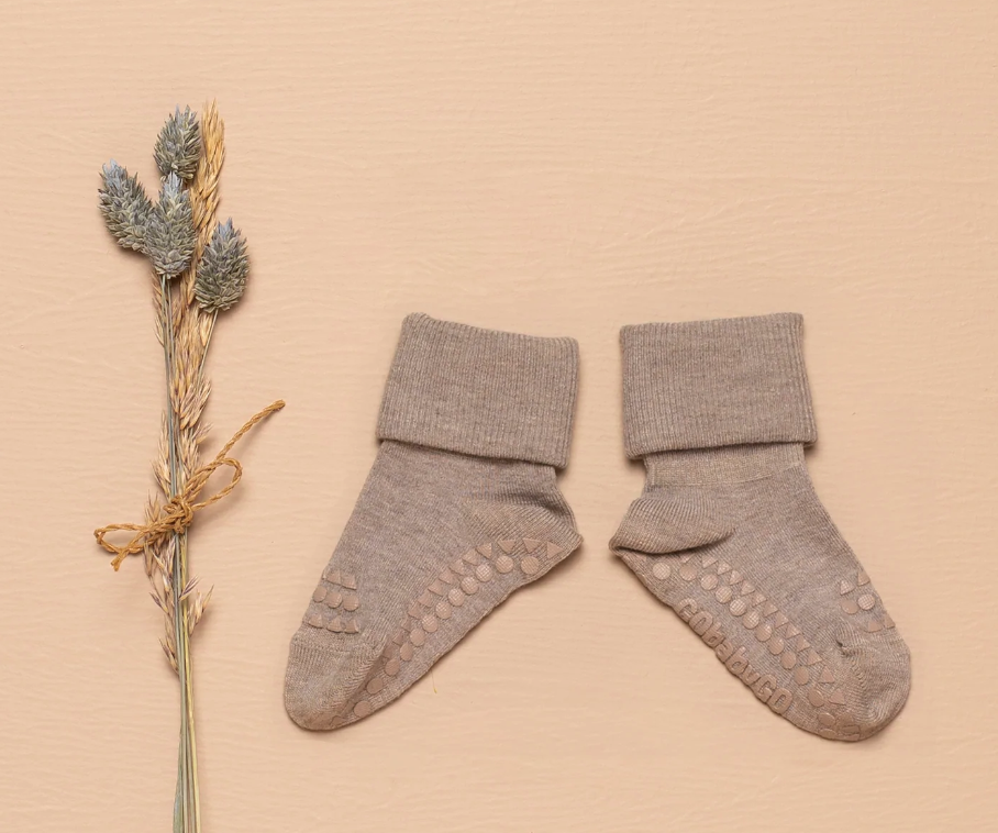 GoBabyGo - Stoppersocken Wolle sand - AURYN Shop