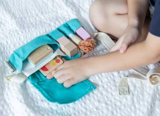 Plantoys-4003487-Makeup-Set-Maedchen-Holz