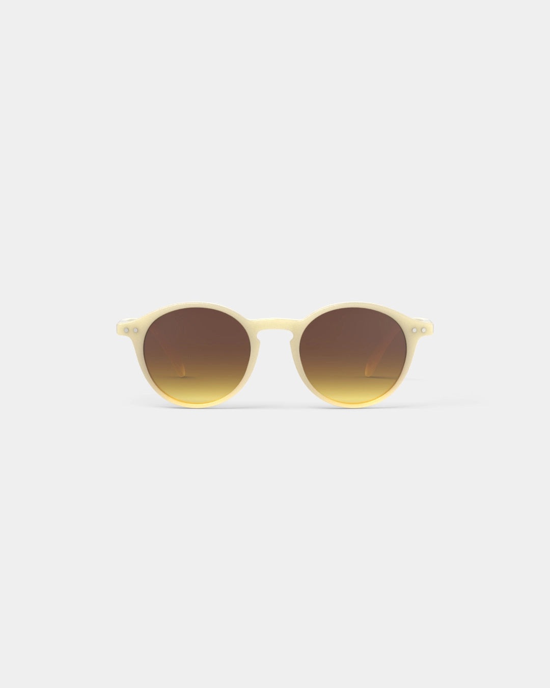Diese süße Sonnenbrille für Mädchen von Izipizi wurde für alle Aktivitäten und Ausflüge bei sonnigem Wetter, im Sommer wie auch im Winter entwickelt.