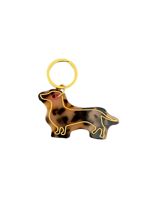 Schlüsselanhänger aus recyceltem Acryl in braune Töne marmoriert mit Gravur in Gold.