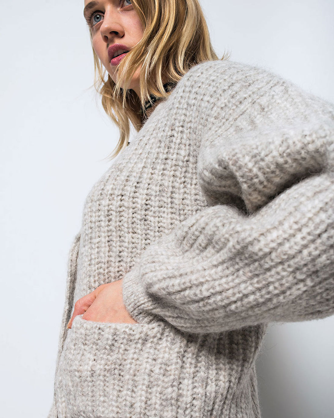 Alma & Lovis - Strickjacke Alpaka/ Baumwolle hellgrau