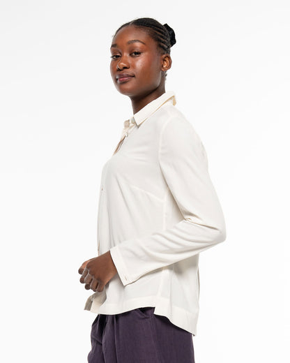 Alma &amp; Lovis - Hemdbluse aus fließendem EcoVero blütenweiß