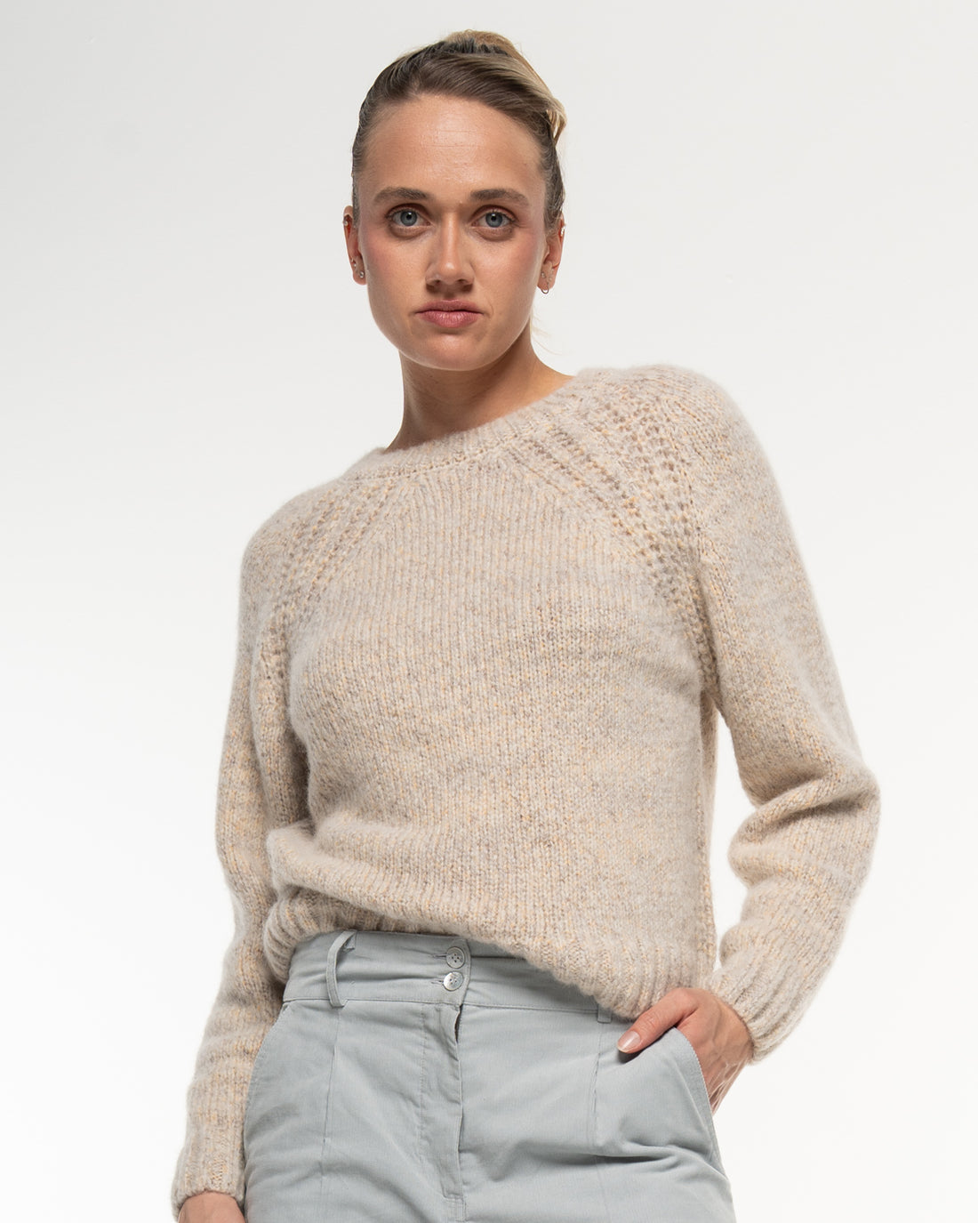 Alma &amp; Lovis - Damen Strickpullover mit Wolle Beige