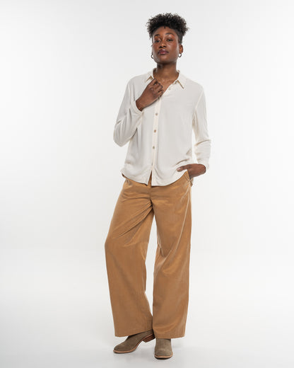 Alma &amp; Lovis - Hemdbluse aus fließendem EcoVero blütenweiß