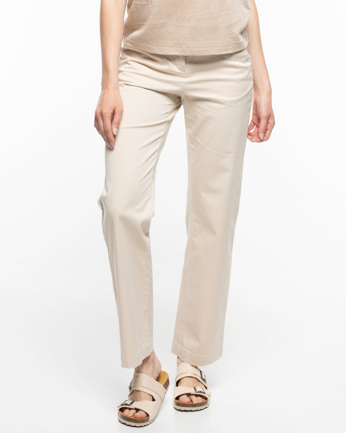 Alma &amp; Lovis - Chino mit geradem Bein aus Bio-Baumwolle creme