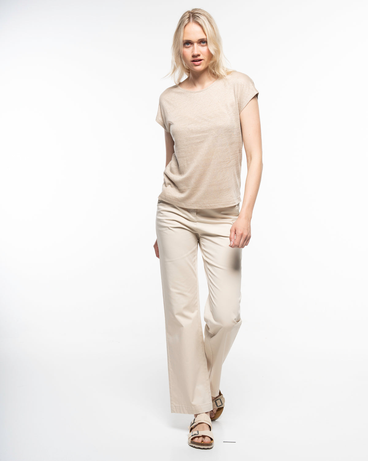 Alma &amp; Lovis - Chino mit geradem Bein aus Bio-Baumwolle creme