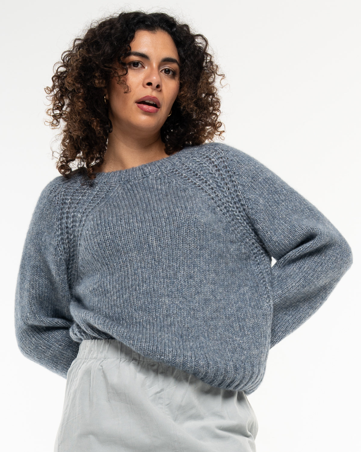 Alma &amp; Lovis - Damen Strickpullover mit Wolle Blau