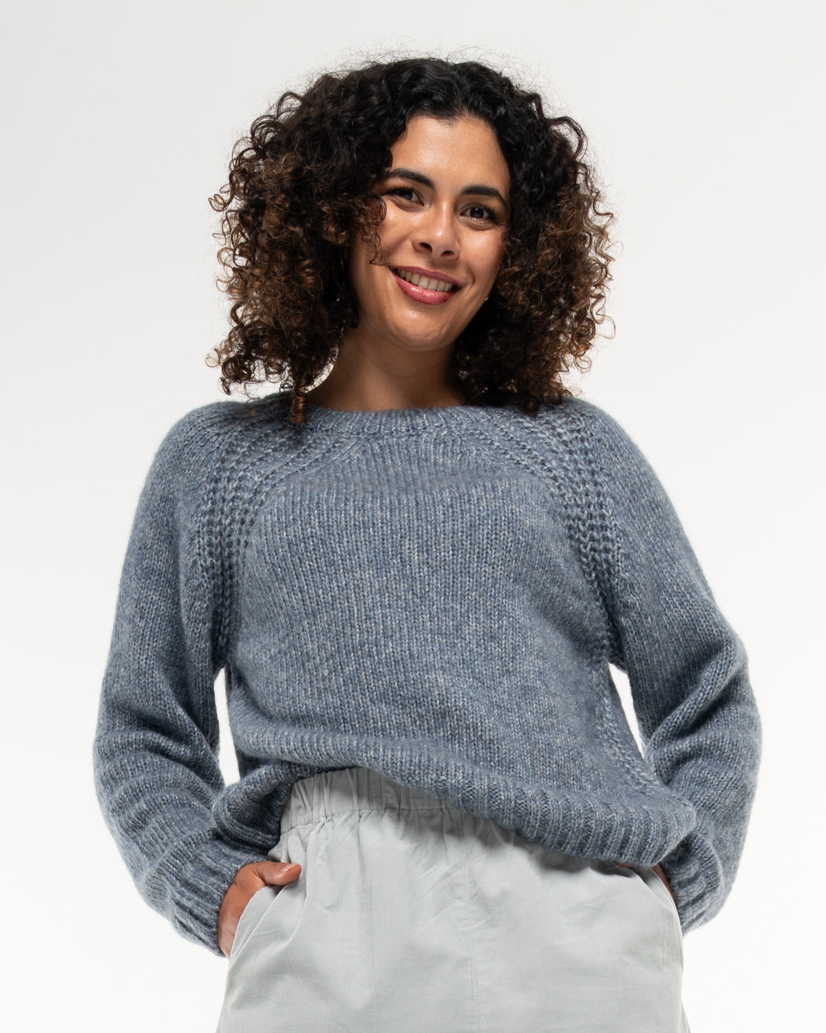 Alma &amp; Lovis - Damen Strickpullover mit Wolle Blau