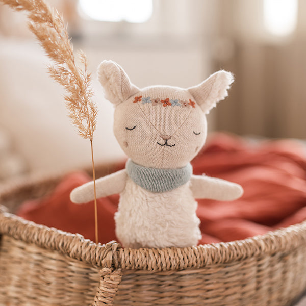 Ava & Yves - Babyrassel Lamm mit Plüsch