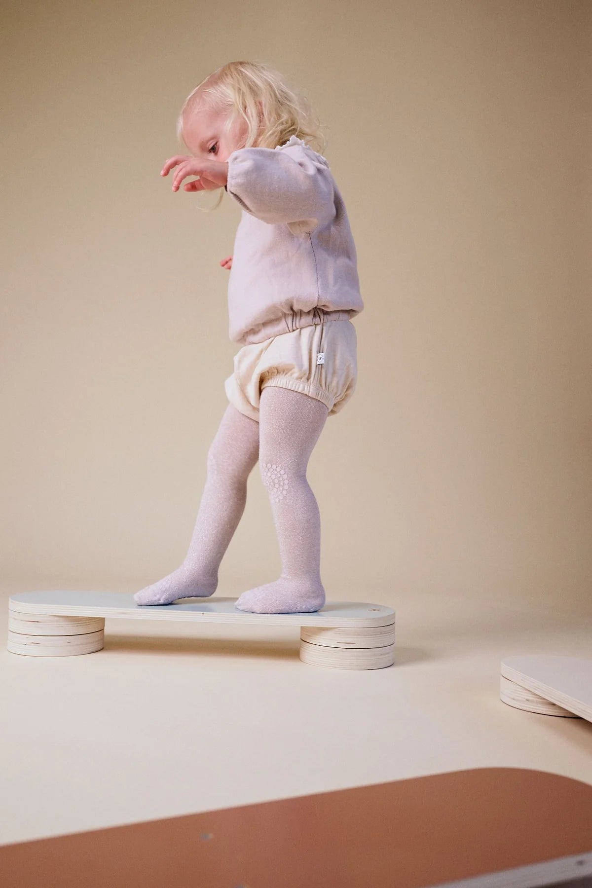 GoBabyGo - Bambus Krabbelstrumpfhose silber-glitzer