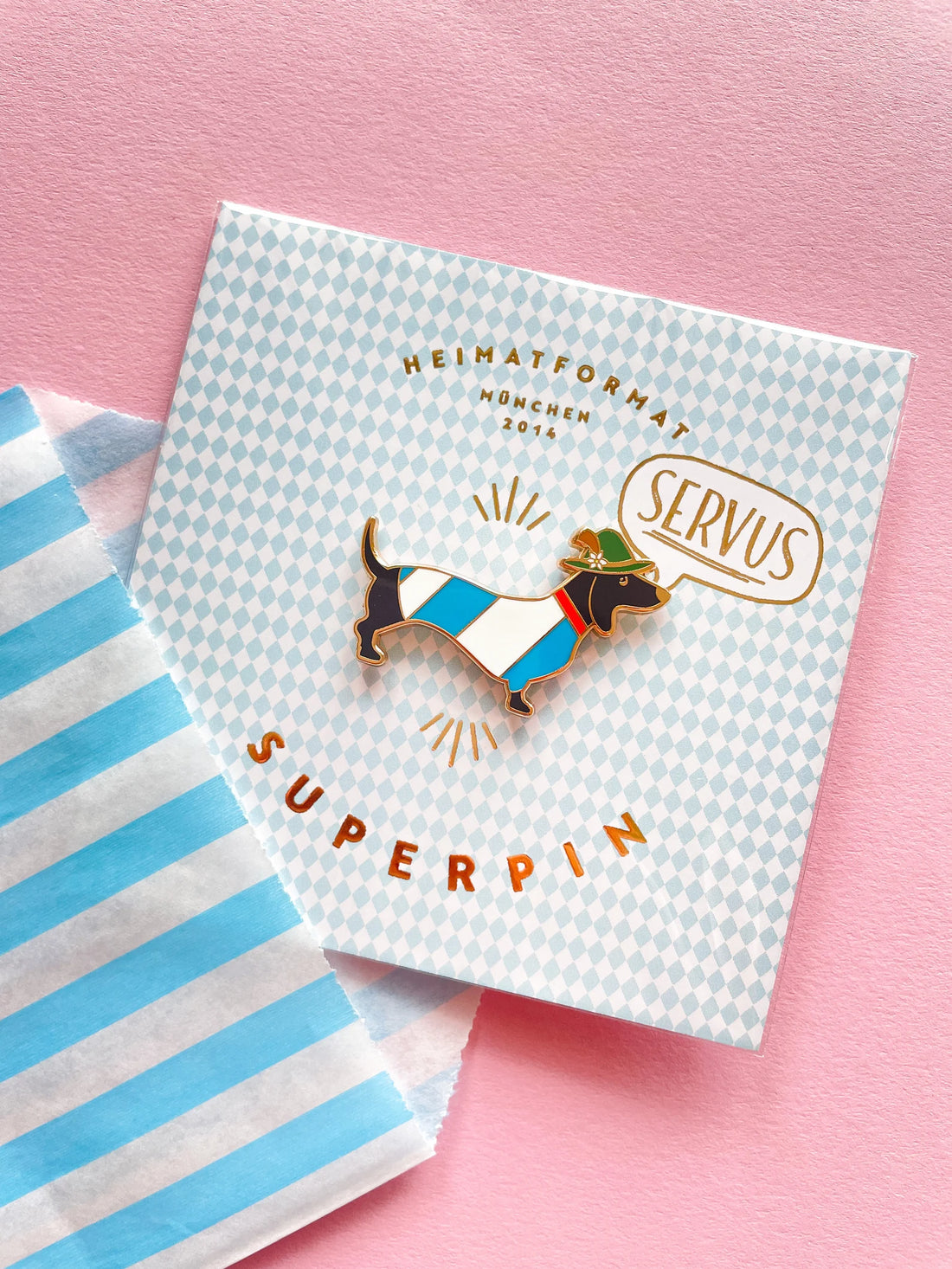 Heimatformat - Dackel-SuperPin blau/ weiss