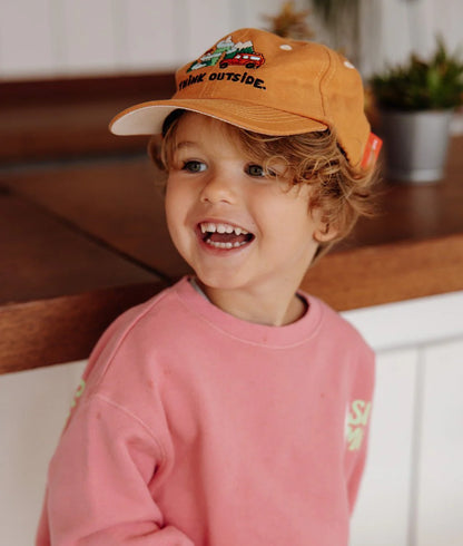 hello hossy - Kappe Leinen Outside