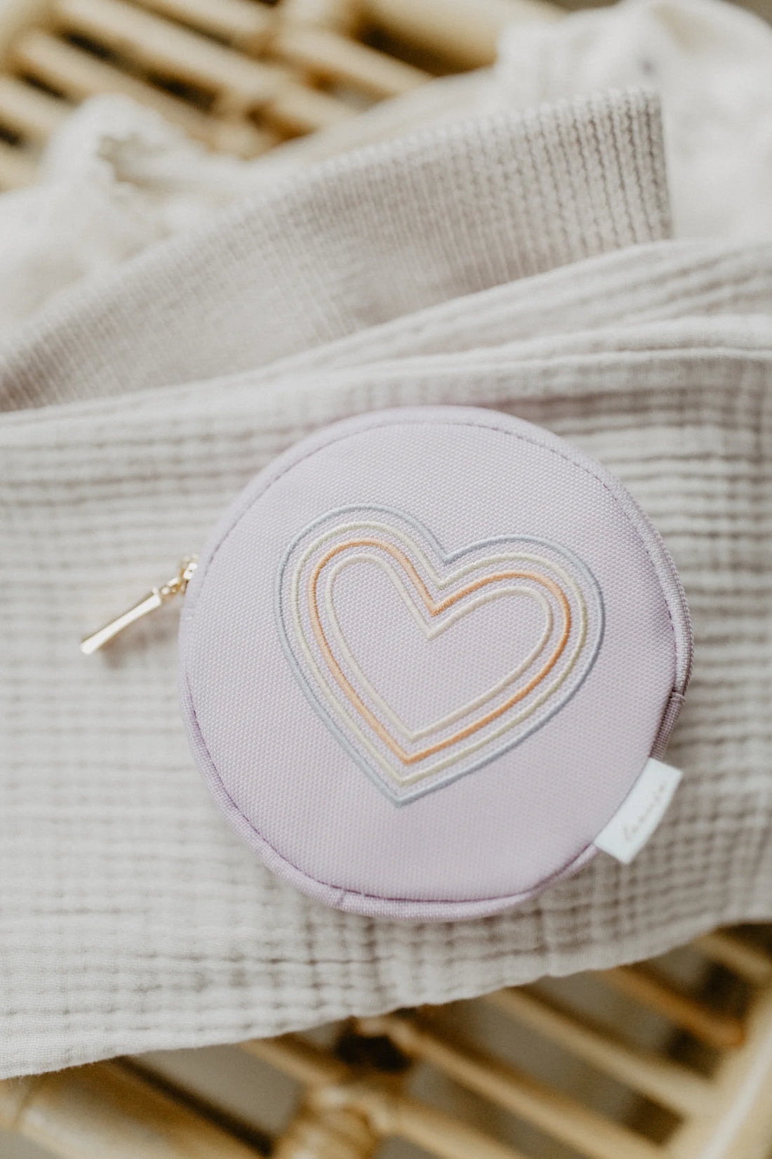 Leevje - Kindergeldbeutel Regenbogenherz in rosa für Kinder