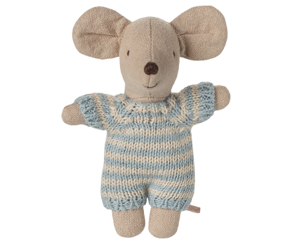 Maileg - Babymaus in der Tragentasche blau