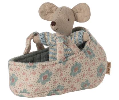 Maileg - Babymaus in der Tragentasche blau