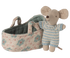 Maileg - Babymaus in der Tragentasche blau