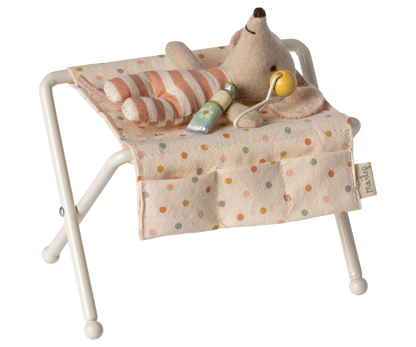 Maileg - Wickeltisch Babymaus weiß